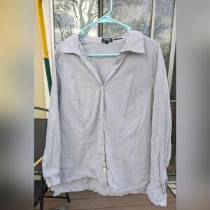 Jones Women Black & White Pinstripe Button-Down Shirt